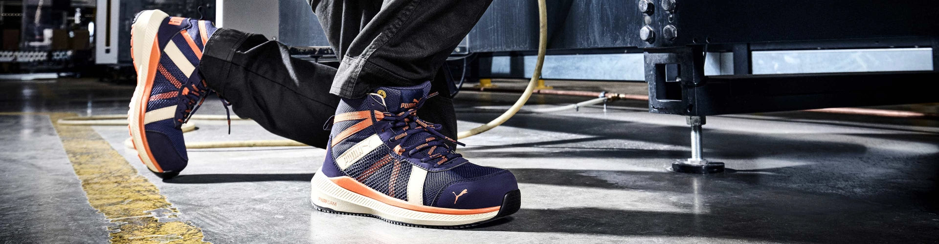 PUMA SAFETY RIVAL MID Sicherheitsschuh S1PS ESD – moderner Arbeitsschuh mit sportlichem Design, rutschfester Sohle und Zehenschutz für Industrie und Handwerk.