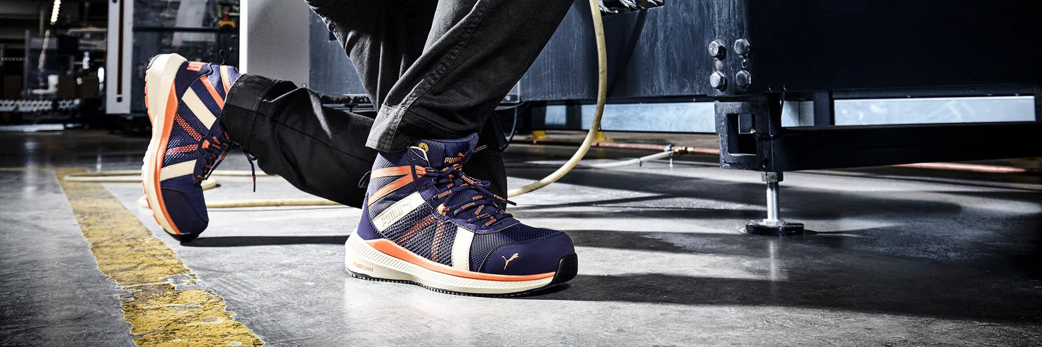 PUMA SAFETY RIVAL MID Sicherheitsschuh S1PS ESD – moderner Arbeitsschuh mit sportlichem Design, rutschfester Sohle und Zehenschutz für Industrie und Handwerk.